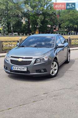 Седан Chevrolet Cruze 2009 в Харкові
