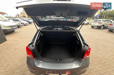 Хэтчбек Chevrolet Cruze 2013 в 
