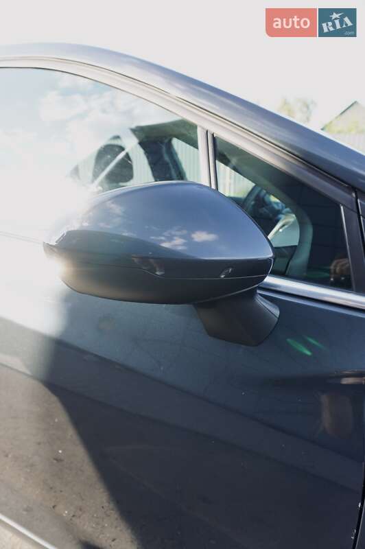 Седан Chevrolet Cruze 2018 в Лохвице