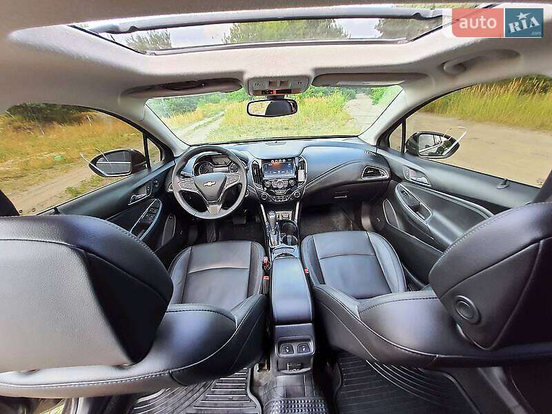 Седан Chevrolet Cruze 2016 в Киеве