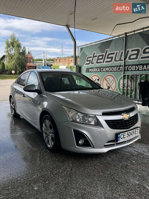Седан Chevrolet Cruze 2012 в Черновцах