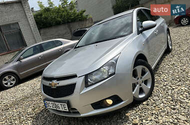 Седан Chevrolet Cruze 2011 в Стрию