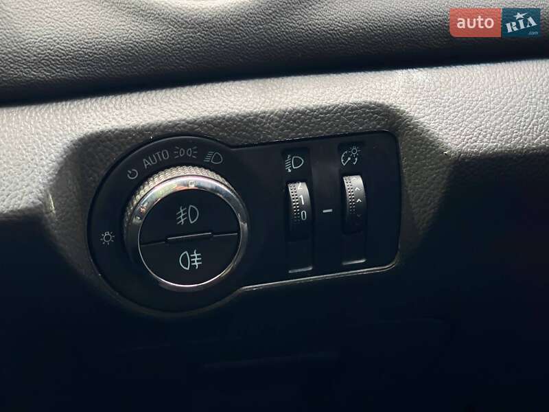 Седан Chevrolet Cruze 2012 в Киеве