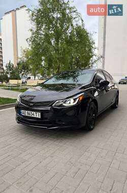 Седан Chevrolet Cruze 2016 в Днепре