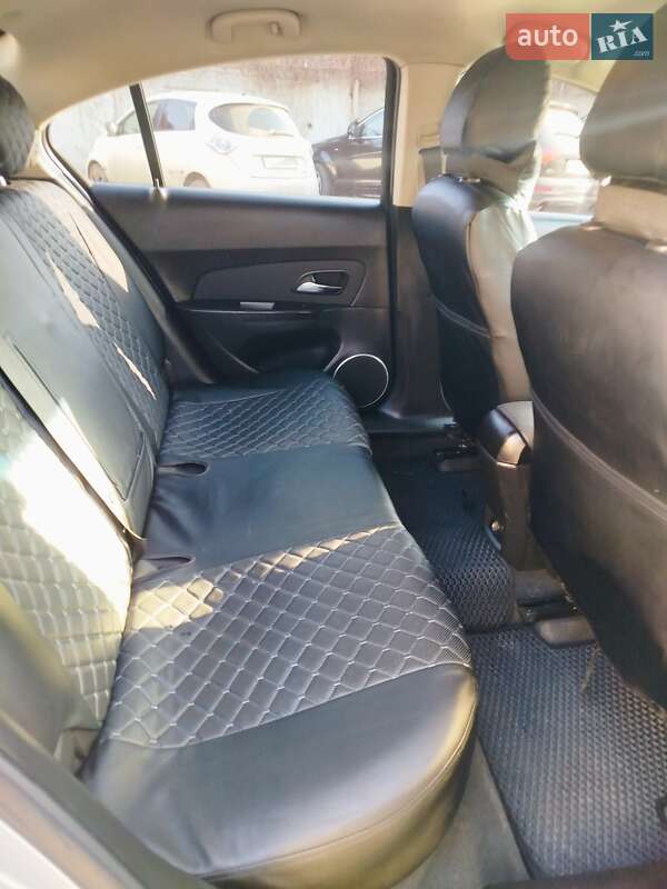 Седан Chevrolet Cruze 2012 в Вінниці
