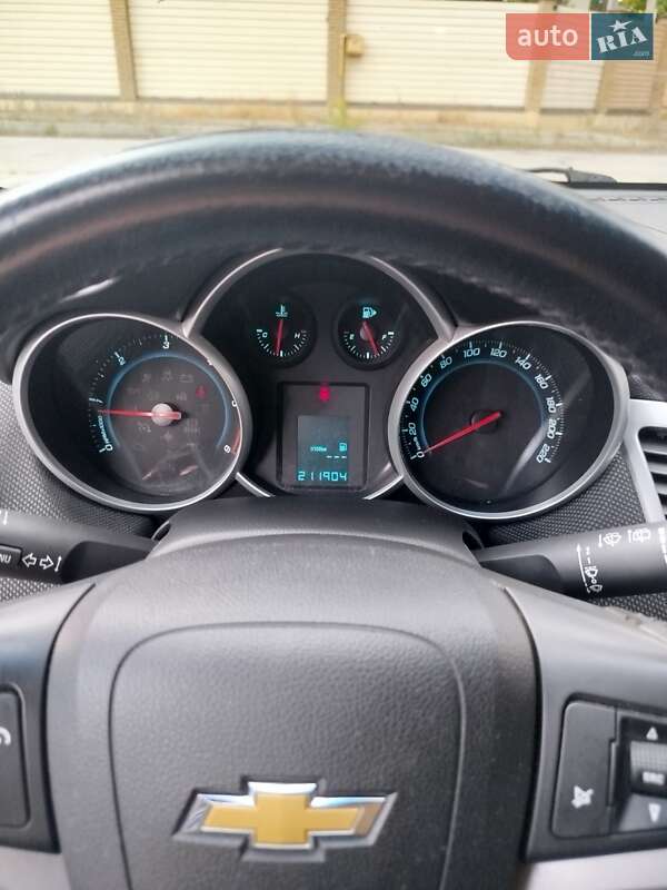 Хетчбек Chevrolet Cruze 2012 в Полтаві