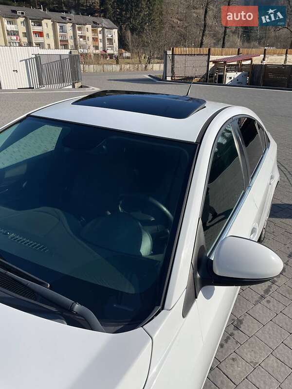 Седан Chevrolet Cruze 2014 в Міжгір'ї