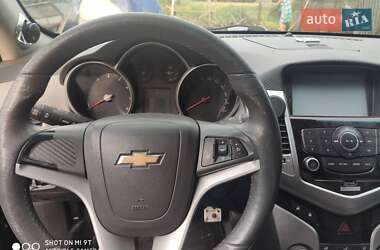 Седан Chevrolet Cruze 2010 в Києві
