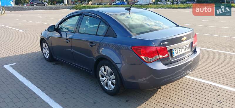 Седан Chevrolet Cruze 2014 в Сумах