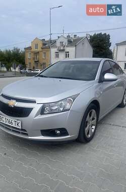 Седан Chevrolet Cruze 2012 в Львові