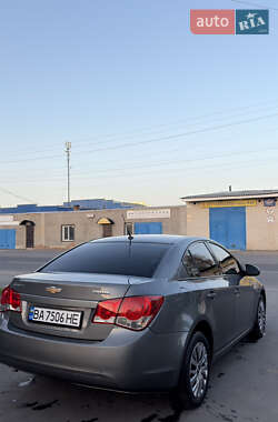 Седан Chevrolet Cruze 2011 в Александрие