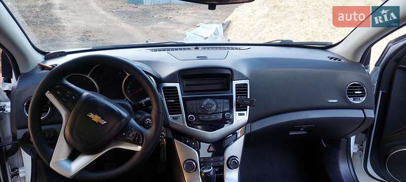 Седан Chevrolet Cruze 2012 в Харькове