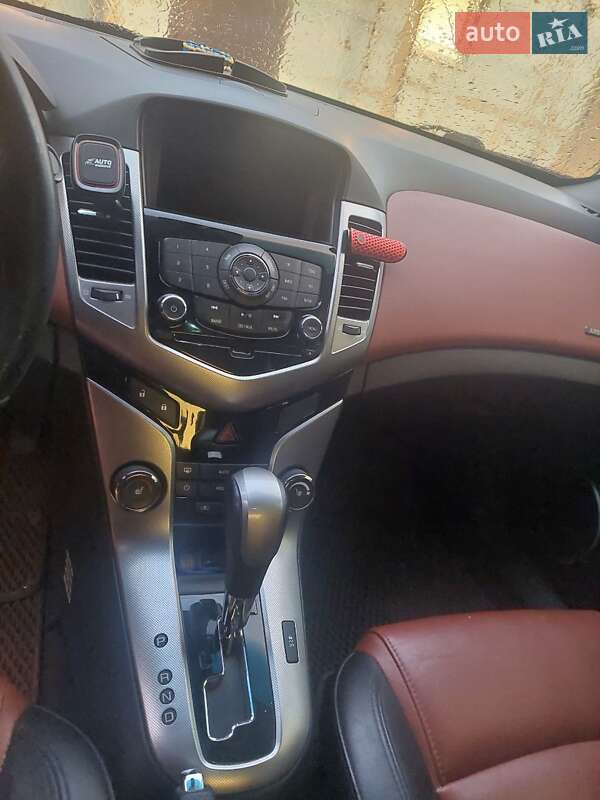 Седан Chevrolet Cruze 2010 в Броварах