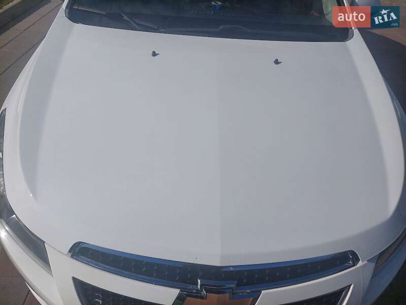 Седан Chevrolet Cruze 2010 в Броварах