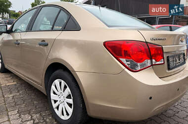 Седан Chevrolet Cruze 2012 в Чернигове