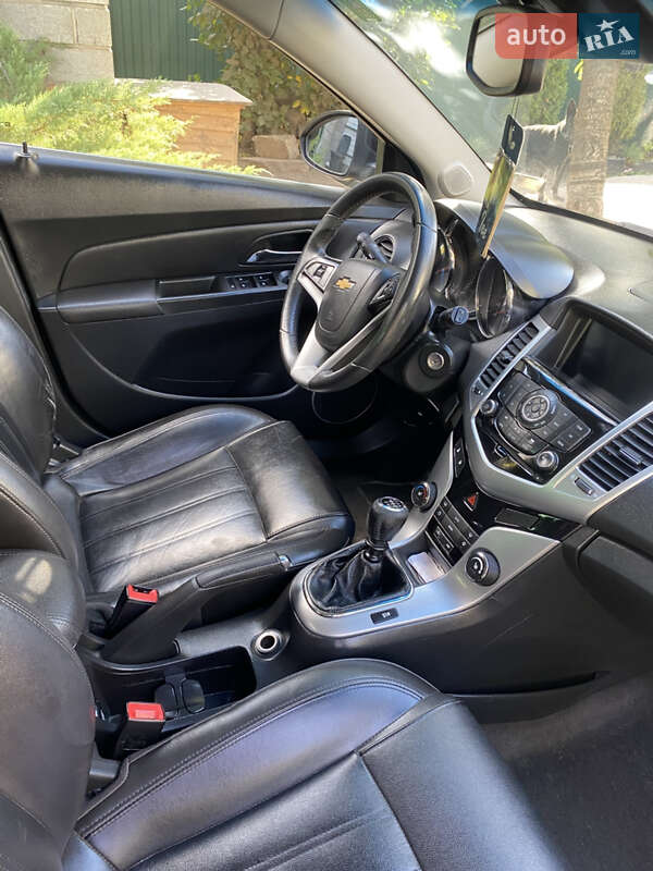Хетчбек Chevrolet Cruze 2012 в Кривому Розі