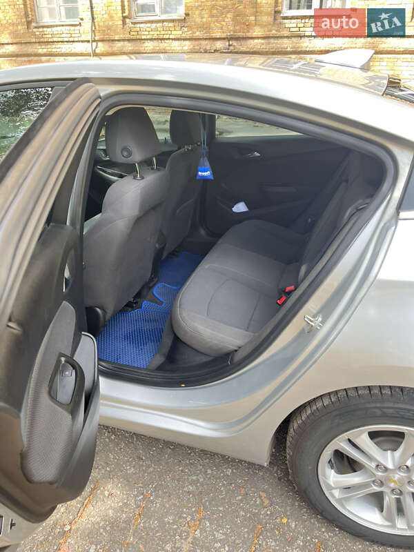 Седан Chevrolet Cruze 2018 в Лубнах