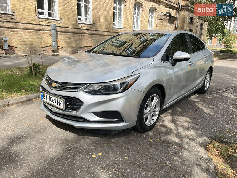 Седан Chevrolet Cruze 2018 в Лубнах