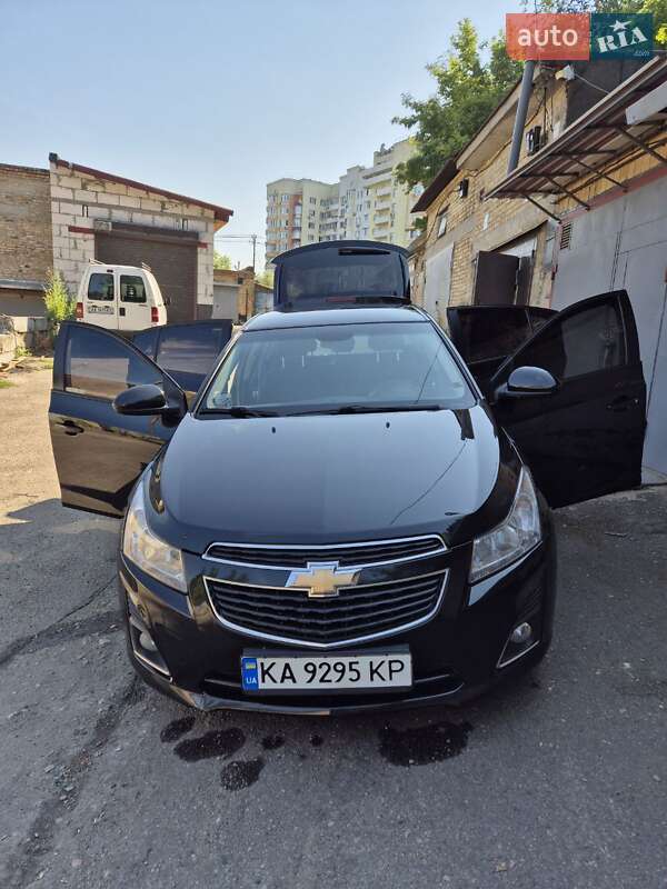 Хетчбек Chevrolet Cruze 2012 в Києві