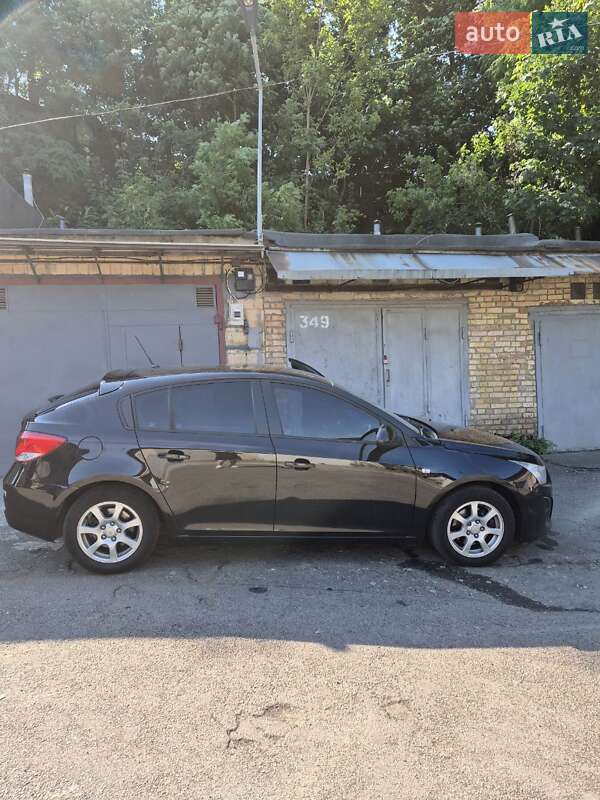 Хетчбек Chevrolet Cruze 2012 в Києві