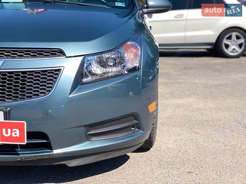 Седан Chevrolet Cruze 2011 в Вінниці