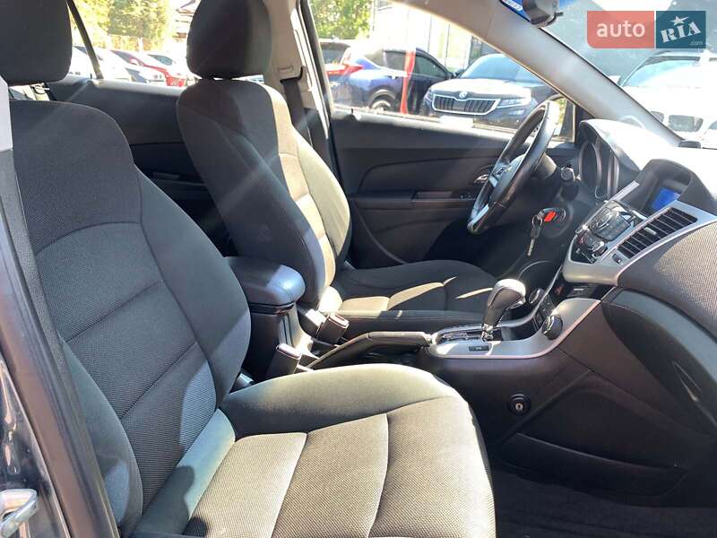 Седан Chevrolet Cruze 2011 в Вінниці