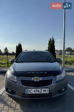Седан Chevrolet Cruze 2011 в Стрию