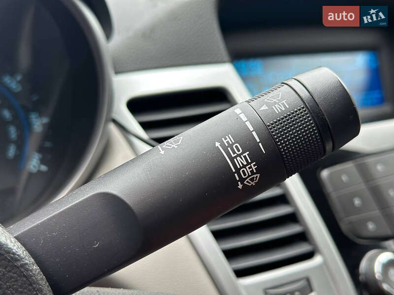 Седан Chevrolet Cruze 2013 в Дніпрі