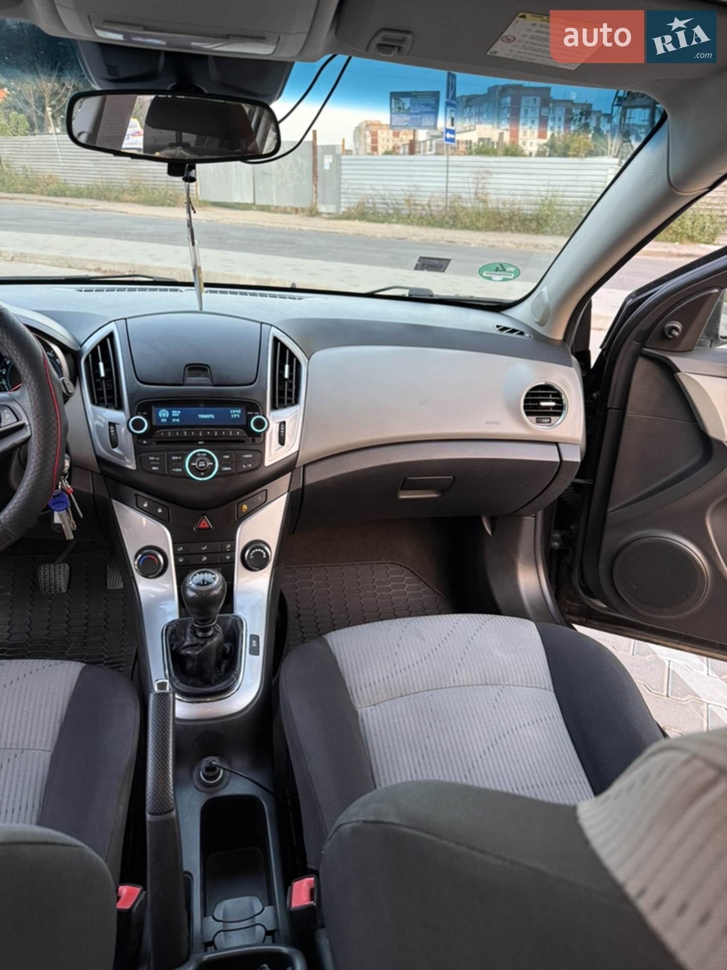 2012 Chevrolet Cruze - мініатюра 12