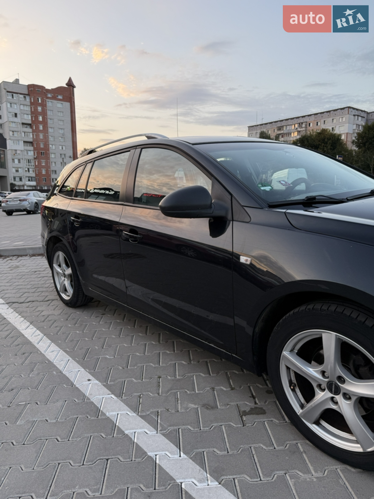 2012 Chevrolet Cruze - мініатюра 21