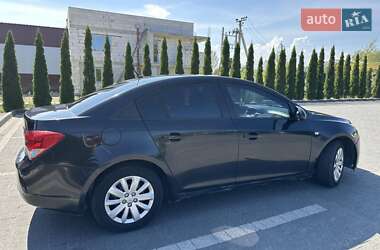 Седан Chevrolet Cruze 2011 в 