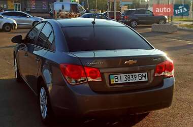 Седан Chevrolet Cruze 2011 в Полтаве
