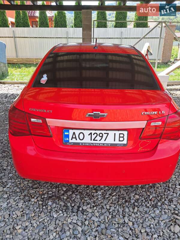 Седан Chevrolet Cruze 2009 в Ганичах