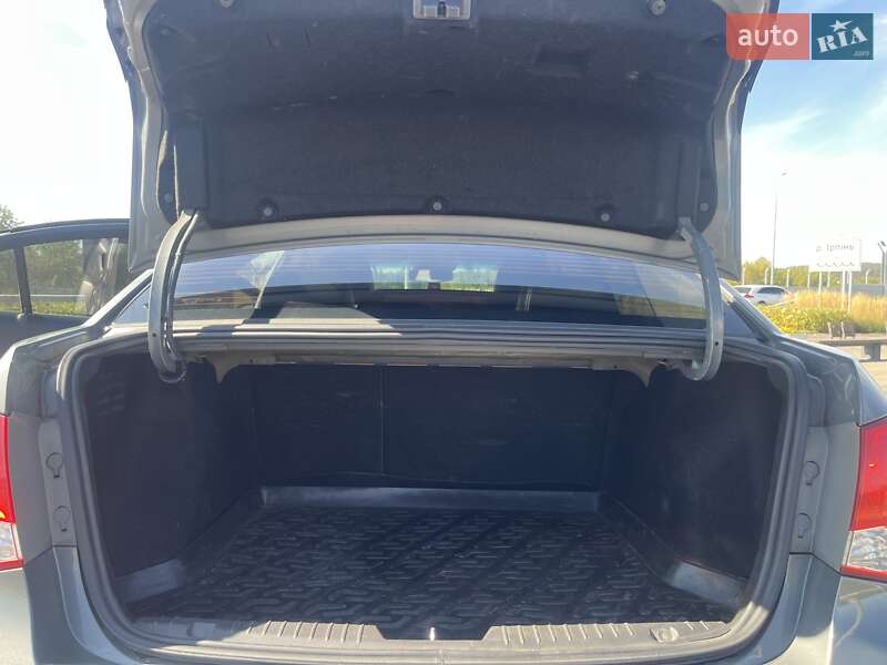 Седан Chevrolet Cruze 2011 в Ирпене