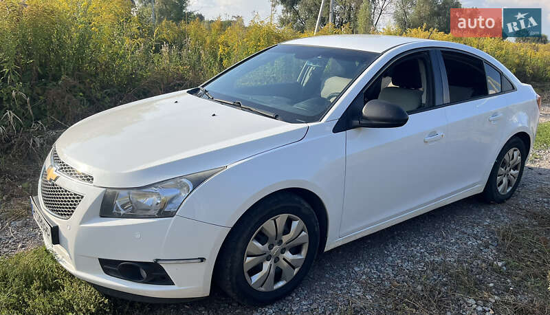 Седан Chevrolet Cruze 2015 в Борисполе