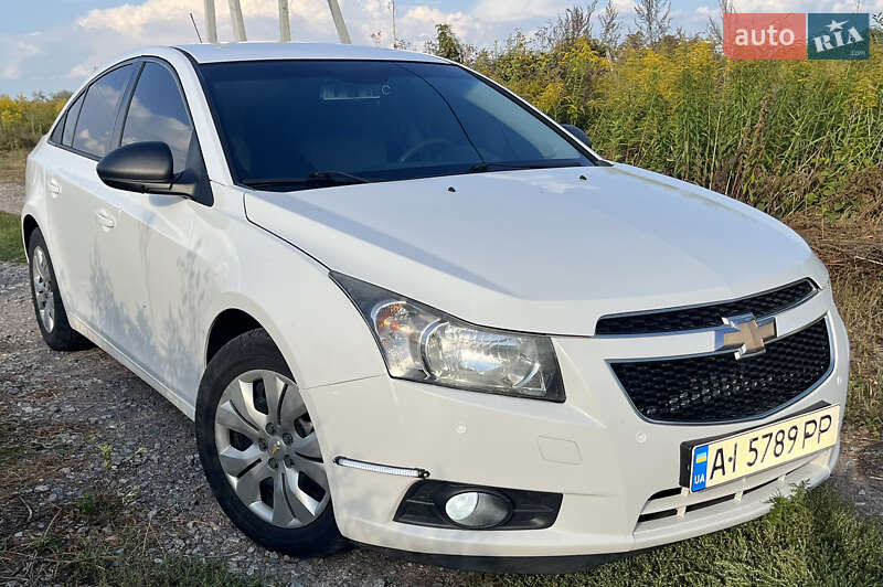 Седан Chevrolet Cruze 2015 в Борисполе