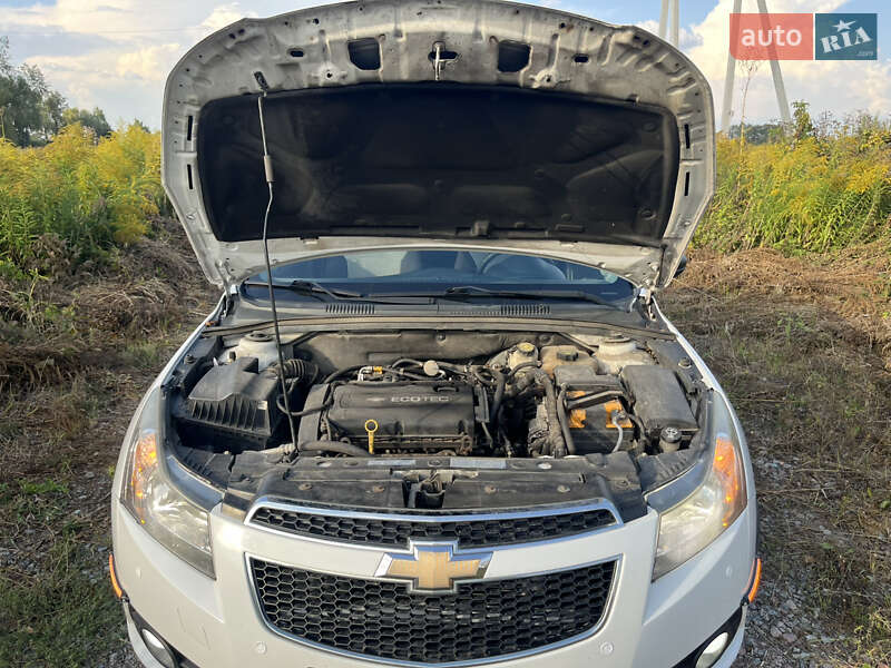Седан Chevrolet Cruze 2015 в Борисполе