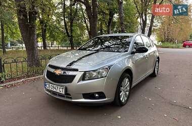 Хэтчбек Chevrolet Cruze 2011 в Нежине