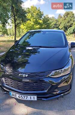 Седан Chevrolet Cruze 2016 в Днепре