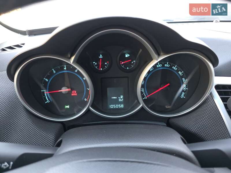 Хэтчбек Chevrolet Cruze 2011 в Киеве