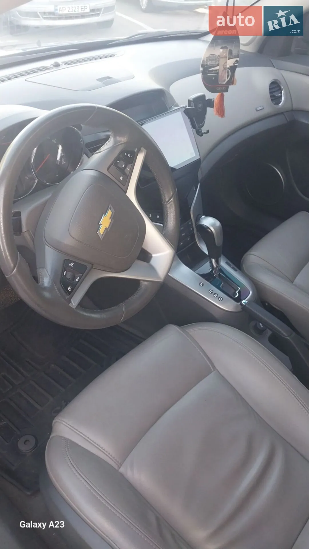 2010 Chevrolet Cruze - мініатюра 18