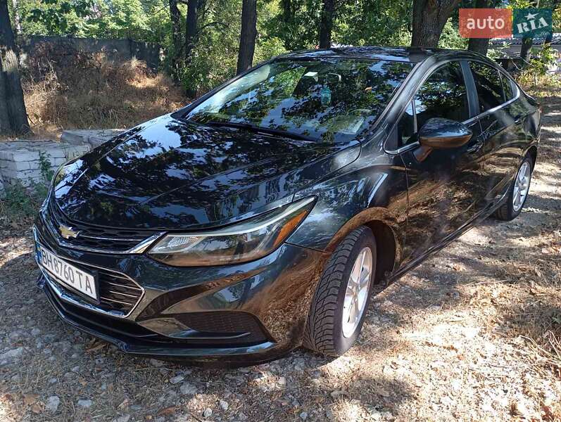 Седан Chevrolet Cruze 2017 в Одесі
