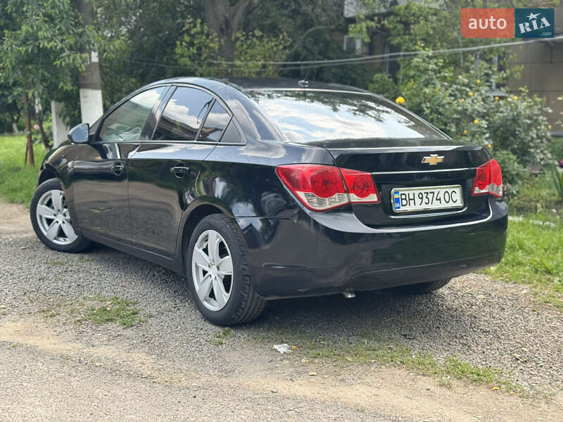 Седан Chevrolet Cruze 2010 в Подольске фото 3 Седан Chevrolet Cruze 2010 в Подольске