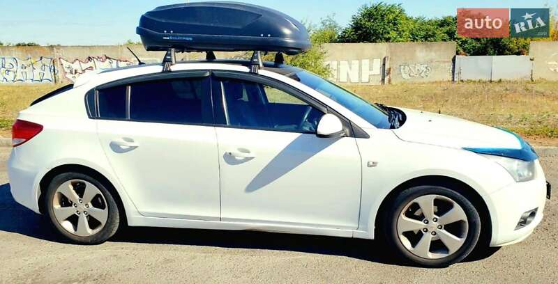 Хетчбек Chevrolet Cruze 2011 в Запоріжжі