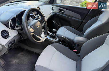 Седан Chevrolet Cruze 2009 в 