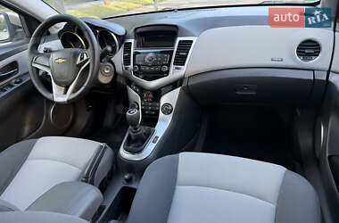 Седан Chevrolet Cruze 2009 в 