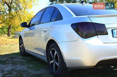 Седан Chevrolet Cruze 2011 в 