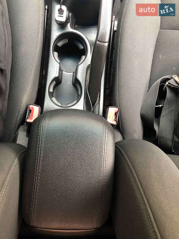 Седан Chevrolet Cruze 2010 в Тернополі фото 5 Седан Chevrolet Cruze 2010 в Тернополі