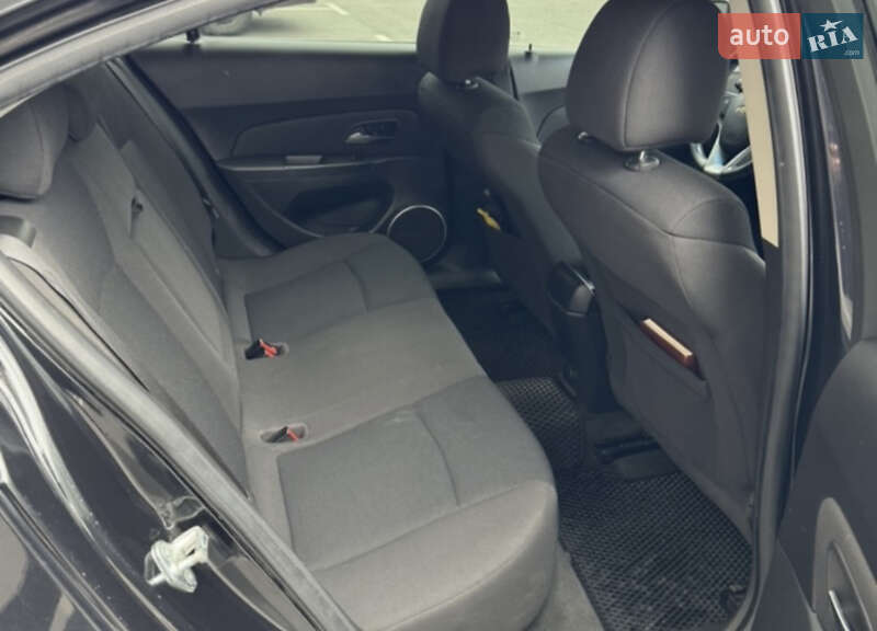 Седан Chevrolet Cruze 2013 в Киеве фото 11 Седан Chevrolet Cruze 2013 в Киеве