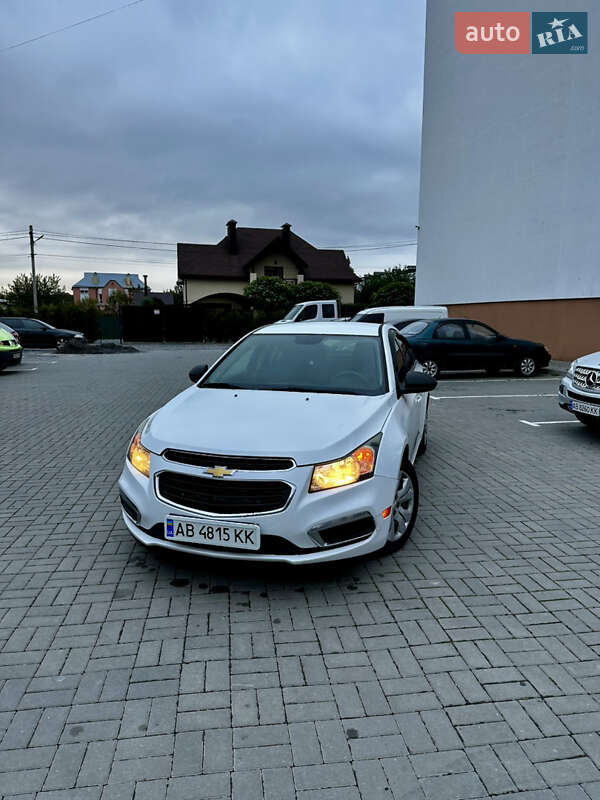 Седан Chevrolet Cruze 2015 в Вінниці